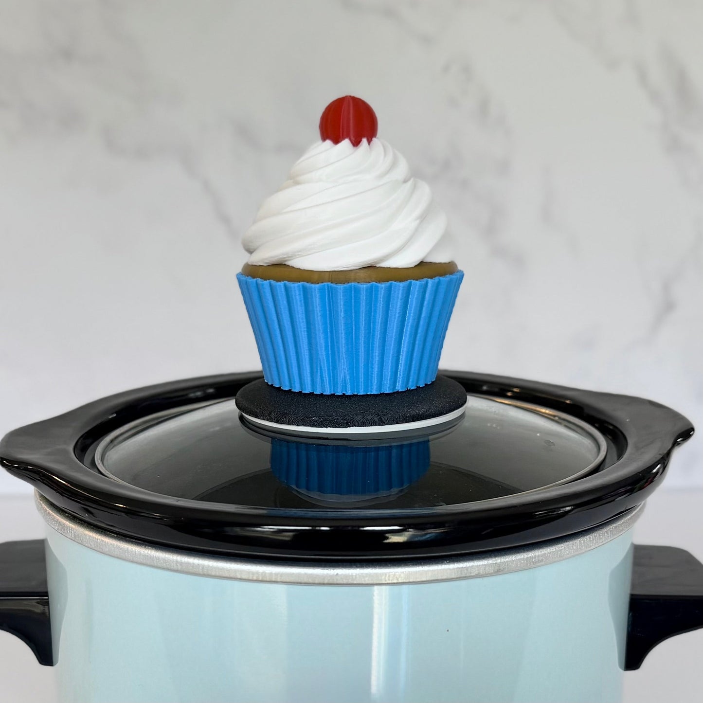 novelty interchangeable slow cooker handle cupcake with cherry on top